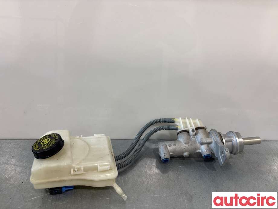 Bremsepumpe hoved til Mercedes Vito 2014-->> (W447) (W447) (MERCEDES|A4474311300|)