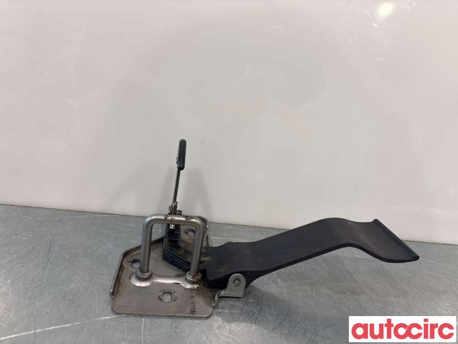 Diverse deler til VW Transporter / Caravelle 2019-->> (T6.1) (T6.1) (VOLKSWAGEN|7E0823480E|)