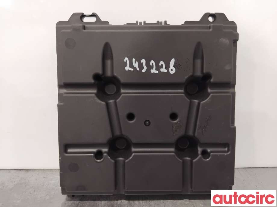 Styreenhet comfort (BCM) til Škoda Fabia 2010-2014 (Type II, Fase 2)  (SKODA|7H0937090|A2C32824000|7H0937090D)