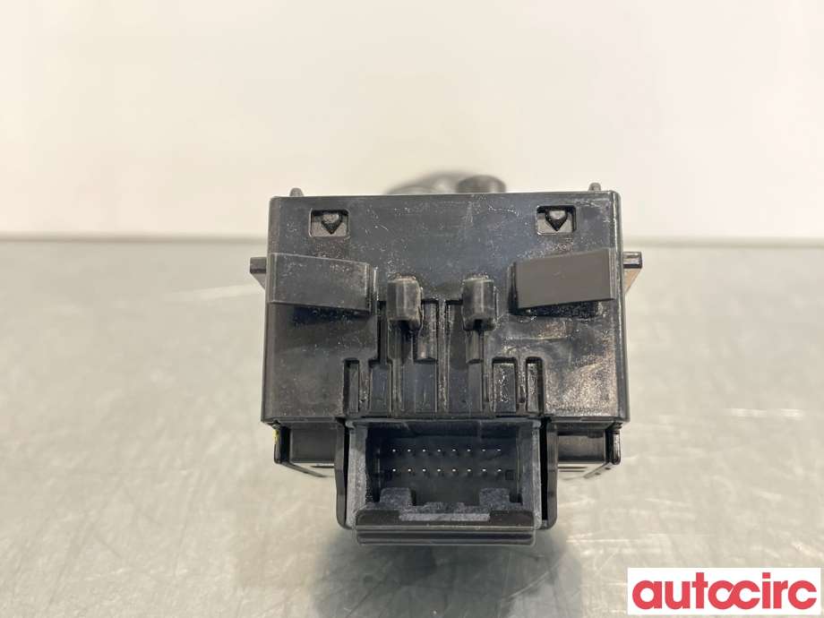 Bryter visker til Toyota bZ4X 2022-->>  (TOYOTA|8465233600|)