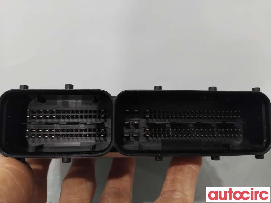 Styreenhet motor til VW Transporter / Caravelle 2003-2009 (Fase 1) (T5) (T5) (VOLKSWAGEN|070997016C|0281010732|070906016)