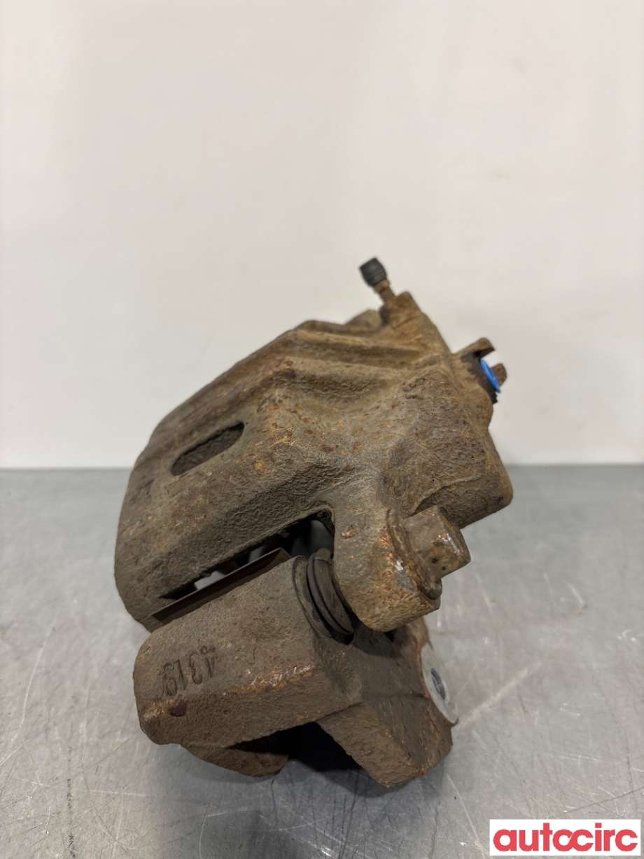 Bremsecaliper høyre foran til Mitsubishi Outlander 2015-->> (Type III, Fase 2)  (MITSUBISHI|MR370776|)