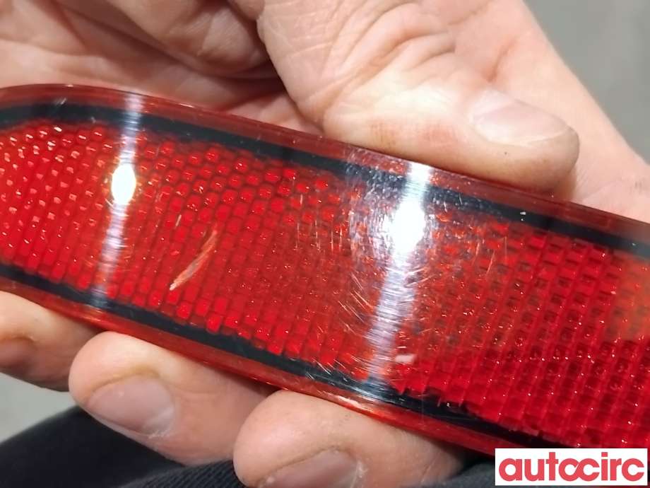 Refleksplate til Audi A3 2016-2020 (Type III, Fase 2) (AUDI|8V0945105|)