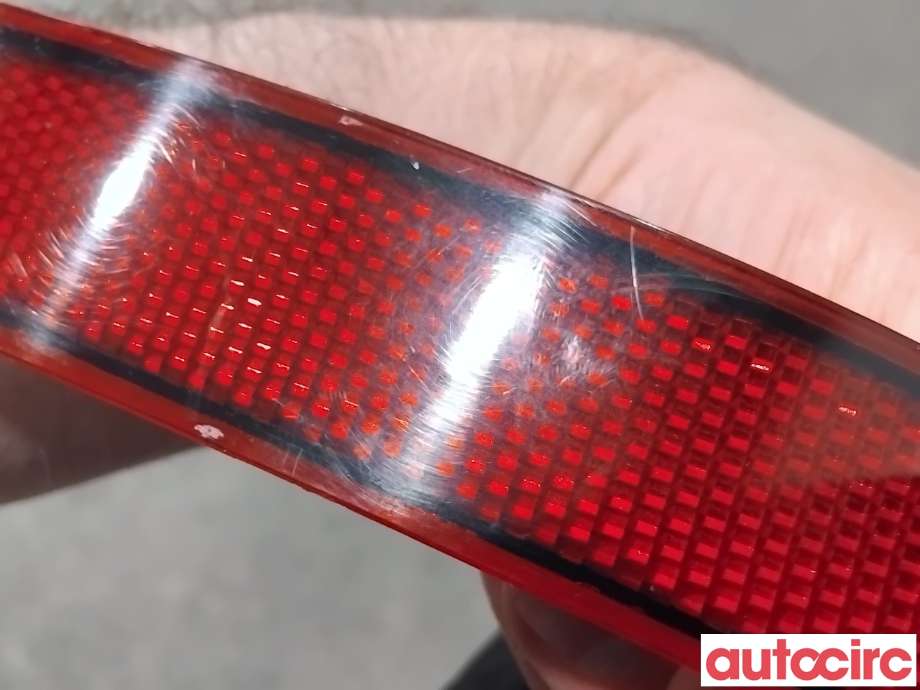 Refleksplate til Audi A3 2016-2020 (Type III, Fase 2) (AUDI|8V0945106|)
