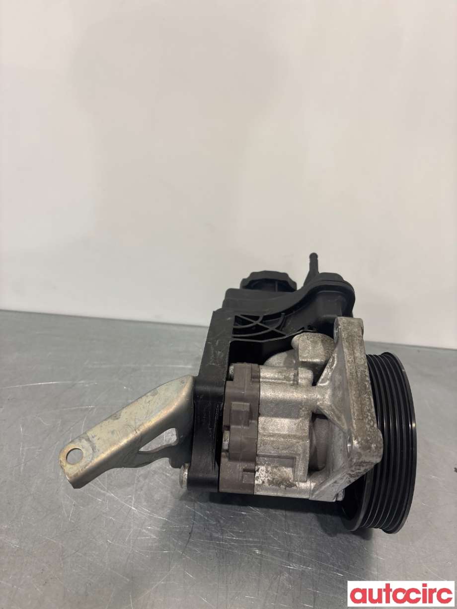 Servo pumpe mekanisk til Mercedes E-Klasse 2009-2013 (Fase 1) (W212) (W212) (MERCEDES|A0064664701|7693900514)