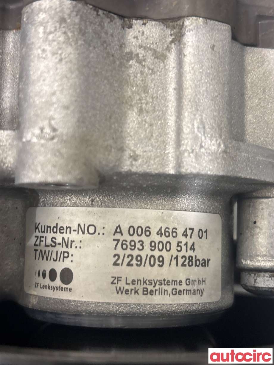 Servo pumpe mekanisk til Mercedes E-Klasse 2009-2013 (Fase 1) (W212) (W212) (MERCEDES|A0064664701|7693900514)