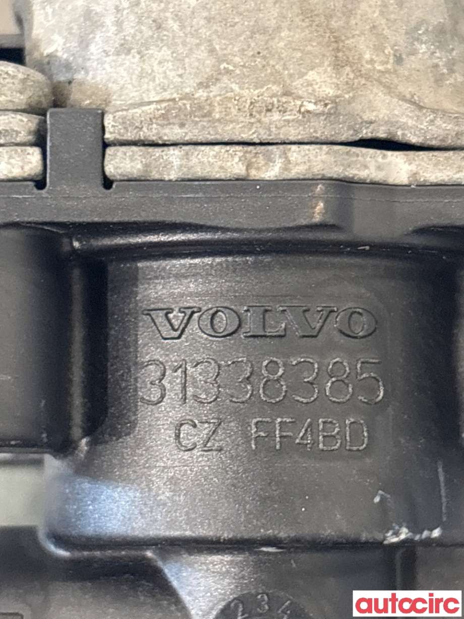 Diverse deler til Volvo XC90 2015-2025 (Type II) (VOLVO|31338385|)