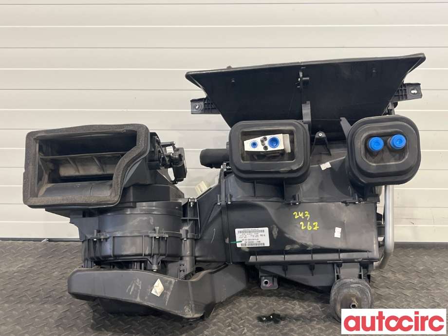 Varmeapparat til Ford Transit Custom, 2013-2023 (Type I)  (FORD|2527487)