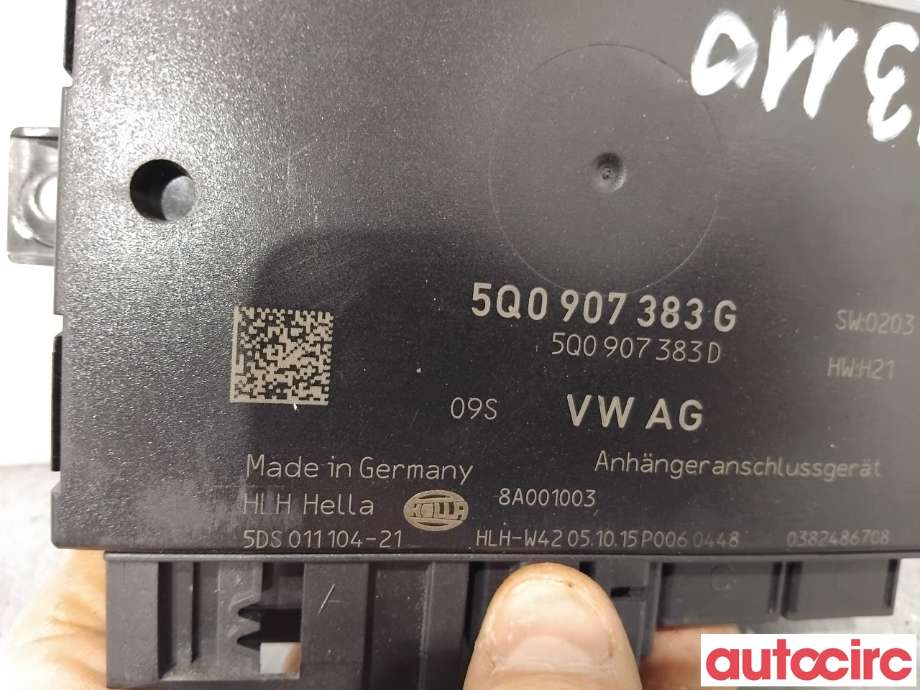 Styreenhet hengerfeste til VW Passat 2015-2019 (Fase 1) (B8) (B8) (VOLKSWAGEN|5Q0907383N|5DS011104-21|5Q0907383G)
