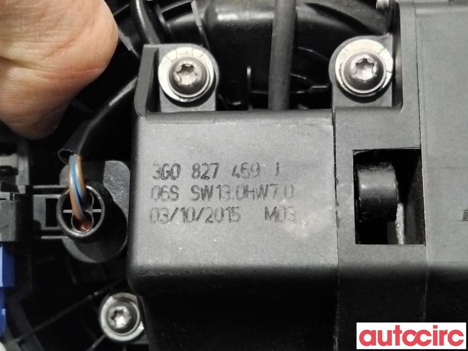 Bakluke/bakdør håndtak til VW Passat 2015-2019 (Fase 1) (B8) (B8) (VOLKSWAGEN|3G0827469CH|3G0827469J|3G0827469JL)