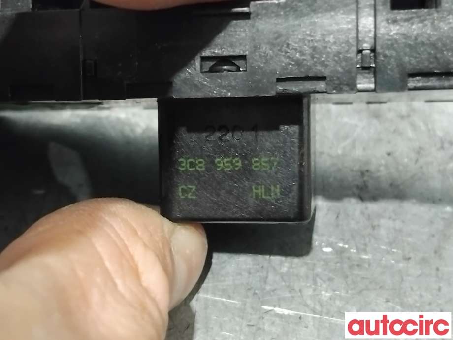 Bryter ruteheis til VW Passat 2011-2015 (B7) (B7) (VOLKSWAGEN|3C8959857|)