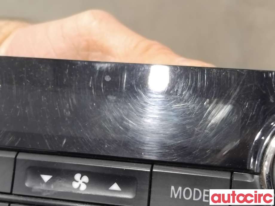 Varmeapparat betjening til Mitsubishi Outlander 2012-2015 (Type III, Fase 1)  (MITSUBISHI|7820A468XA|CAB502A040F)