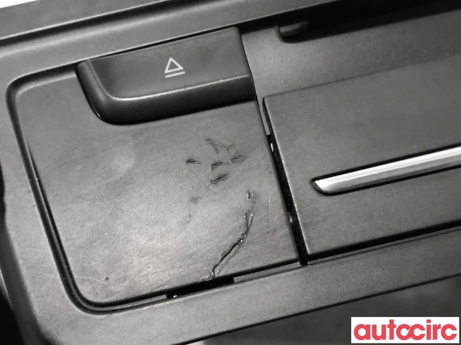 Bilstereo navigasjon til Audi Q5 2012-2017 (Type I, Fase 2)  (AUDI|8T1035652HX|HS9323|8T1035652H)