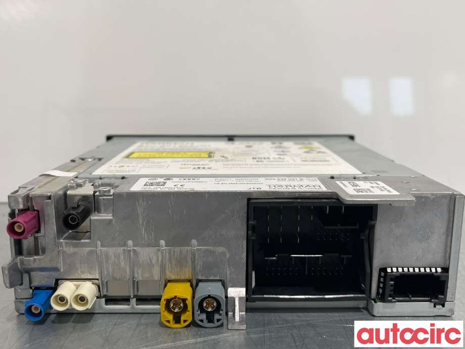 Bilstereo navigasjon til VW Passat 2015-2019 (Fase 1) (B8) (B8) (VOLKSWAGEN|3G0035021B)