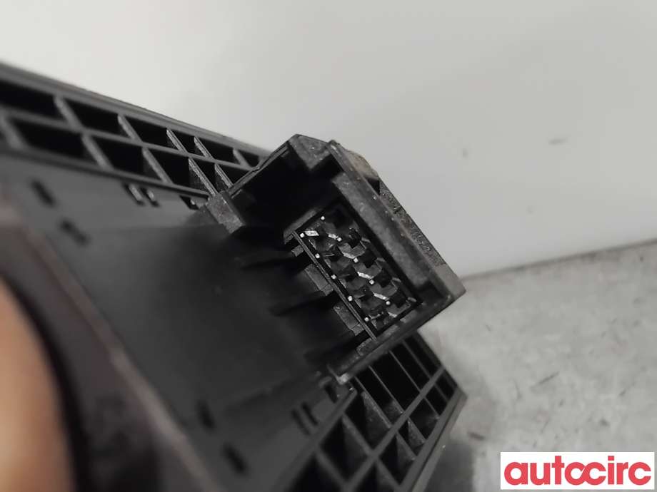 Bryter ruteheis til Audi Q5 2012-2017 (Type I, Fase 2)  (AUDI|8K0959851D|)