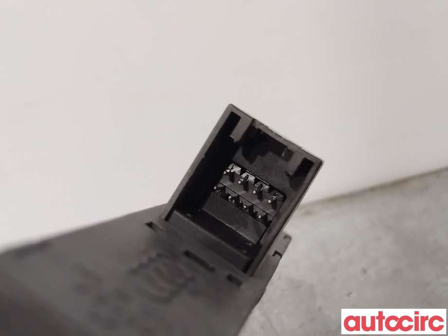 Bryter Antispinn til Audi Q5 2012-2017 (Type I, Fase 2)  (AUDI|8R1959673C|)