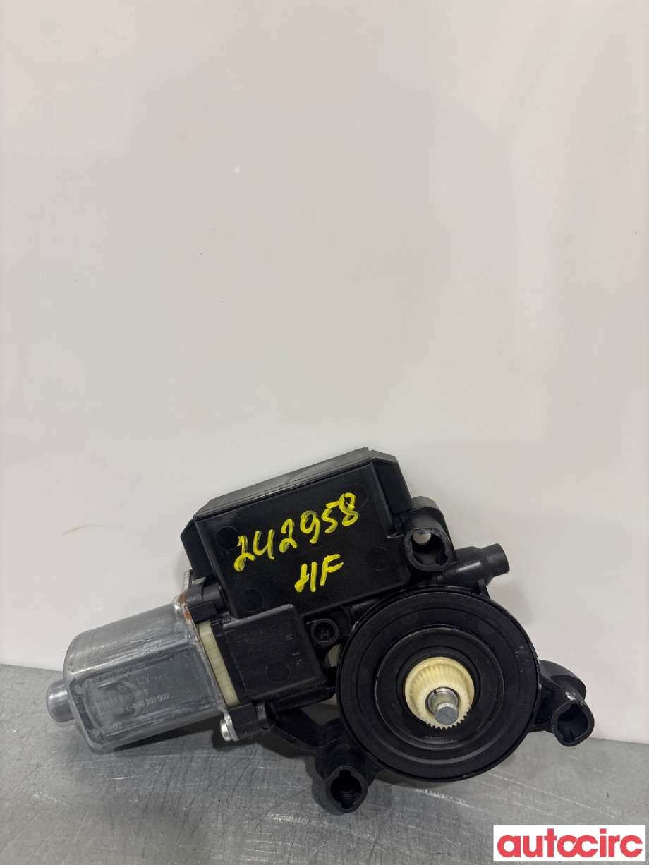 Ruteheis høyre foran til VW Transporter / Caravelle 2019-->> (T6.1) (T6.1) (VOLKSWAGEN|7E0959802R|0130822452|7E0959802M)