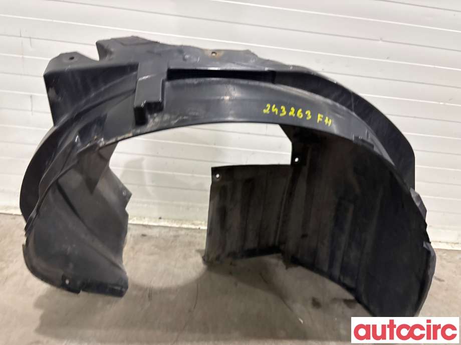 Skjerm locari høyre foran til Suzuki SX4 S-CROSS 2013-->> (Type II) (SUZUKI|72321-61M00|)