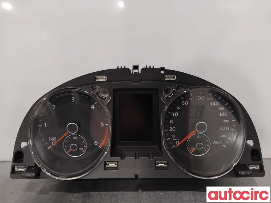 Instrumentpanel til VW Passat 2011-2015 (B7) (B7) (VOLKSWAGEN|3AA920870DX|A2C53238928|3AA920870D)