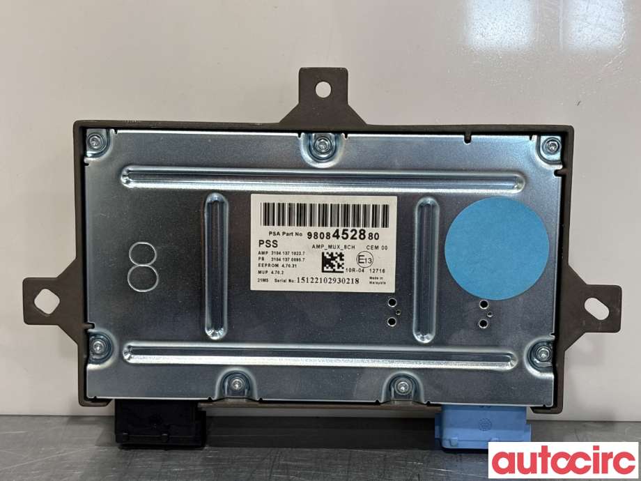 Bilstereo forsterker til Peugeot 308 2013-2021 (Type II)  (PEUGEOT|1611927780||9808452880)