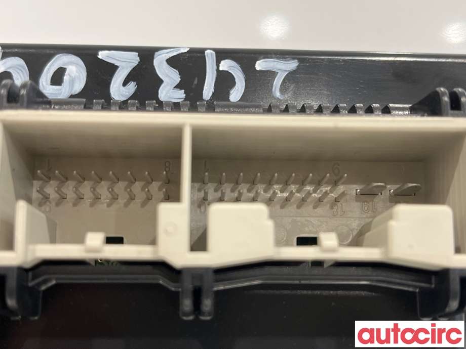 Varmeapparat betjening til VW Caddy 2010-2015 (Type III, Fase 2)  (VOLKSWAGEN|7N0907426CA)