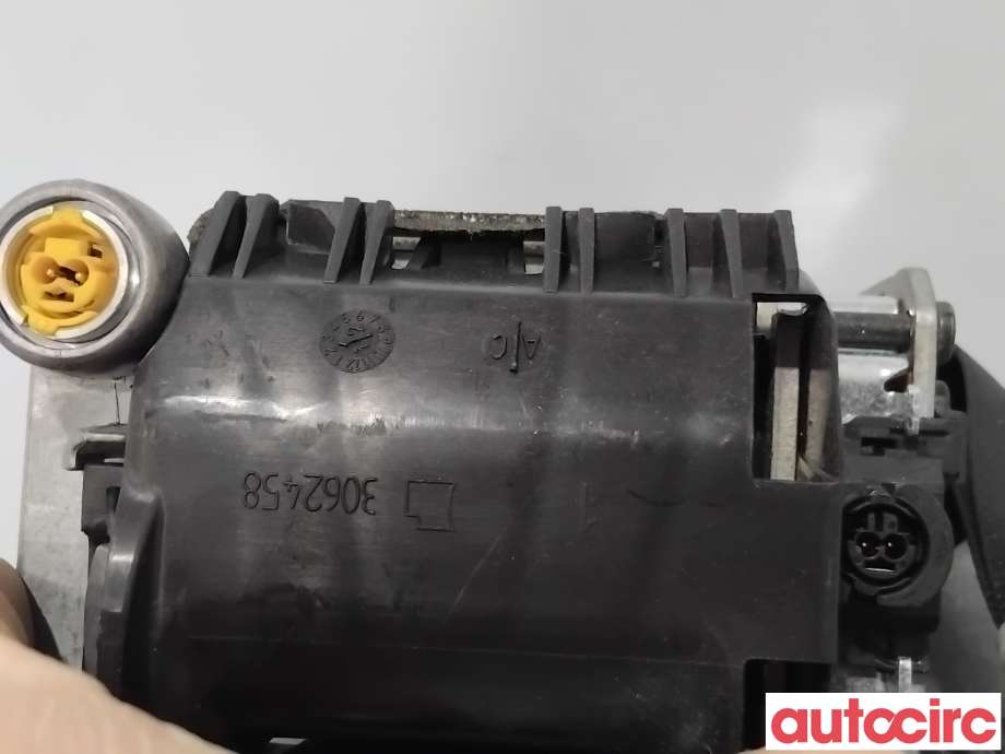 Sikkerhetsbelte foran høyre til Audi Q5 2012-2017 (Type I, Fase 2)  (AUDI|8R1857706L||8R1857706N)