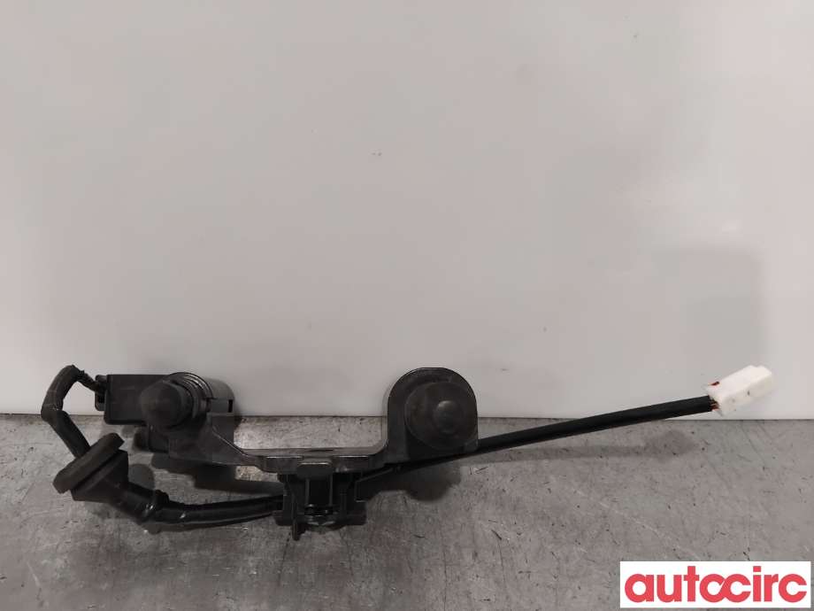 Diverse deler til Mitsubishi Outlander 2015-->> (Type III, Fase 2) (MITSUBISHI|5945A052|)