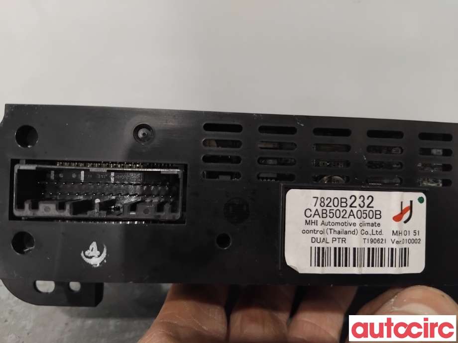 Varmeapparat betjening til Mitsubishi Outlander 2015-->> (Type III, Fase 2)  (MITSUBISHI|7820B232|CAB502A050B)