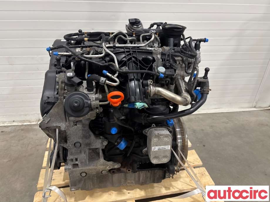 Motor diesel til VW Passat 2011-2015 (B7) (B7) (VOLKSWAGEN|03L100090J|CFGC|)