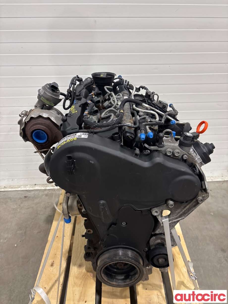 Motor diesel til VW Passat 2011-2015 (B7) (B7) (VOLKSWAGEN|03L100090J|CFGC|)