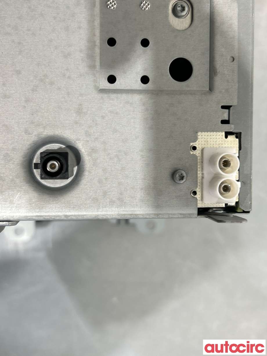 Bilstereo til VW Caddy 2010-2015 (Type III, Fase 2)  (VOLKSWAGEN|1K0057186B|1K0035186AQ)