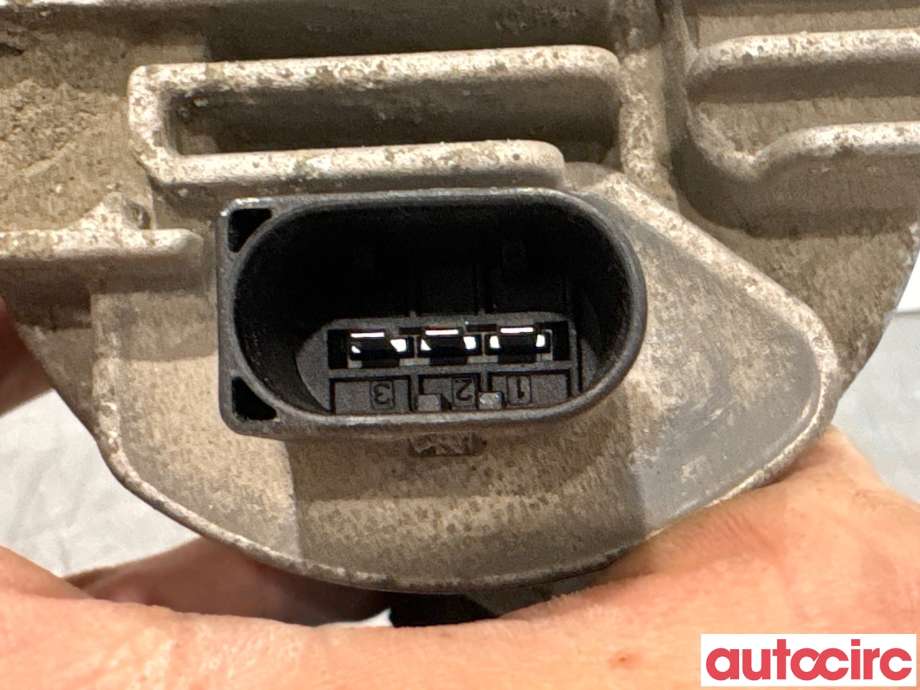 Sirkulasjonspumpe til Mercedes EQV 2020-->> (W447) (W447) (MERCEDES|A0005003800|21T099-02613)