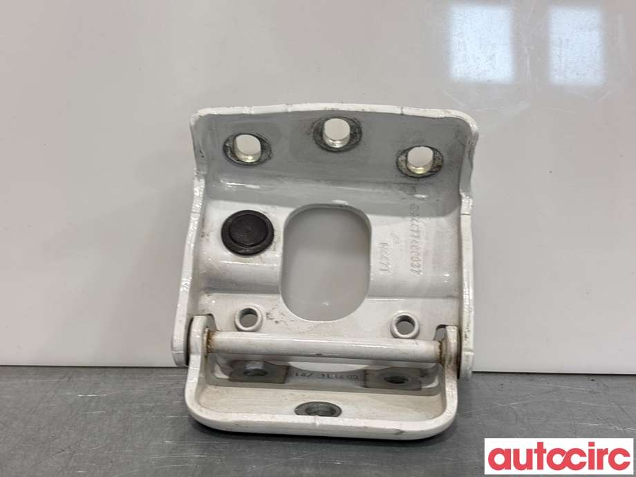 Hengsler til Mercedes EQV, 2020-->> (W447) (W447) (MERCEDES|A4477400037)