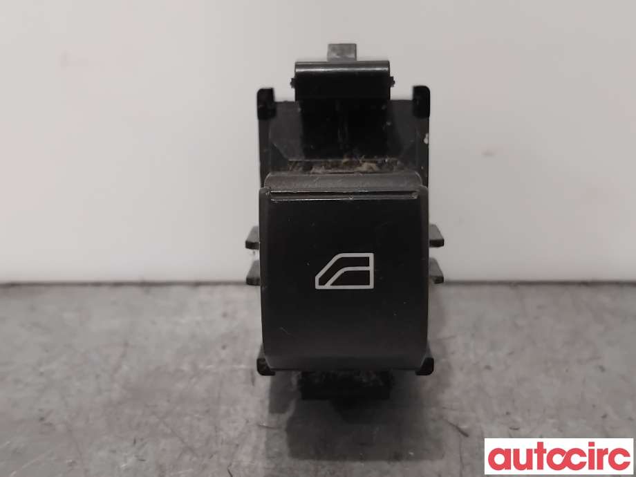 Bryter ruteheis til Mitsubishi Outlander, 2015-->> (Type III, Fase 2)  (MITSUBISHI|8608A415)