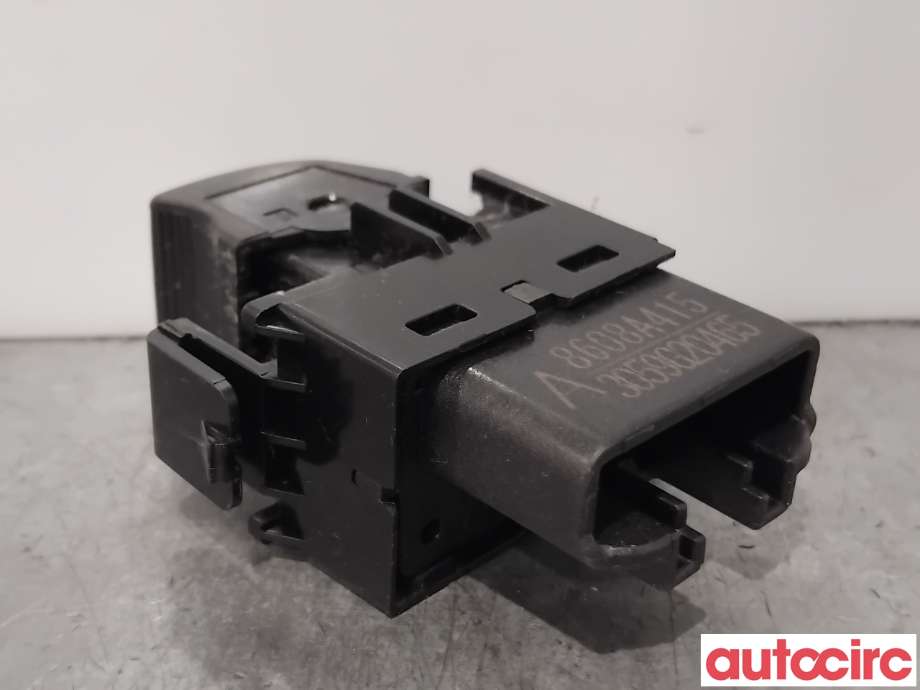 Bryter ruteheis til Mitsubishi Outlander 2015-->> (Type III, Fase 2)  (MITSUBISHI|8608A415|)
