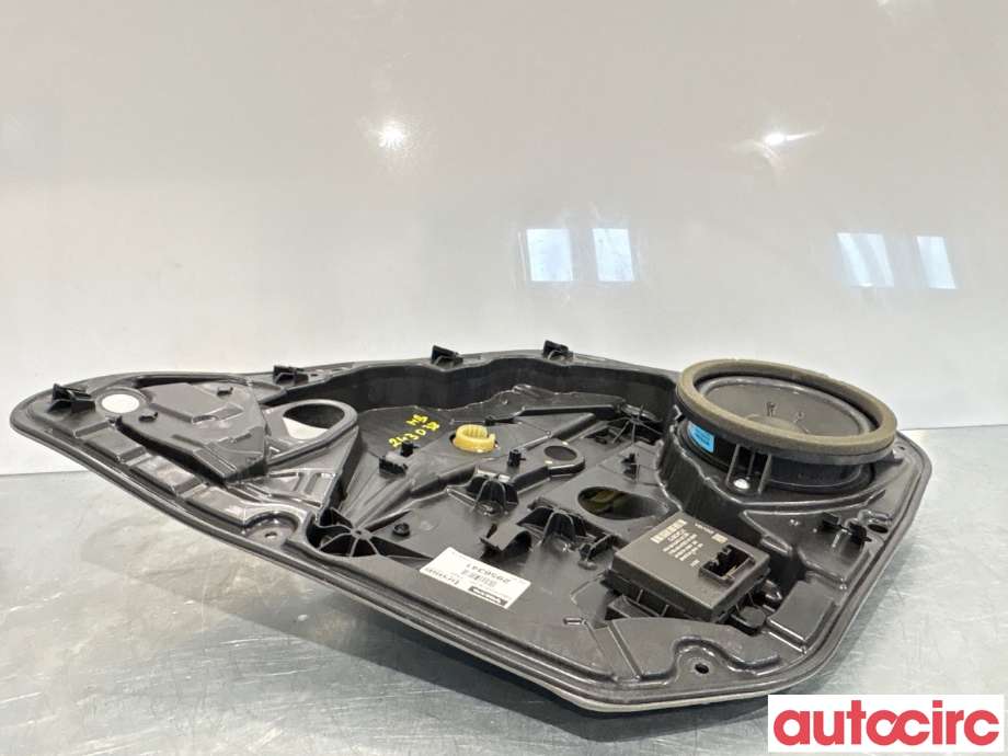 Ruteheis til Volvo V40 2012-2019  (VOLVO|31276218|2956341)