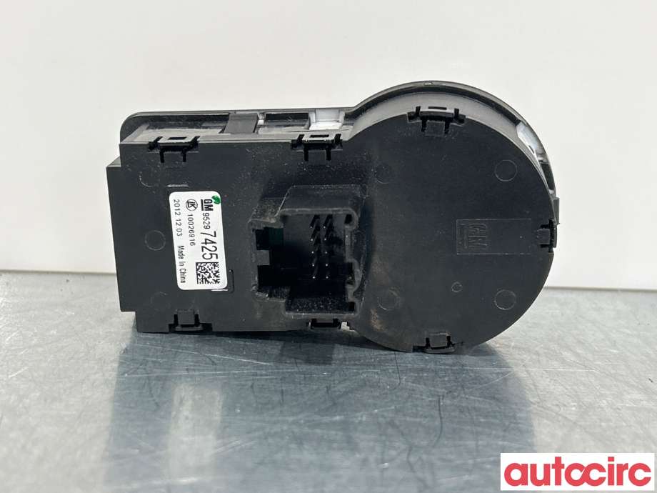 Bryter lys til Opel Mokka 2012-2016 (Type I, Fase 1) (OPEL|95297422|95297425)