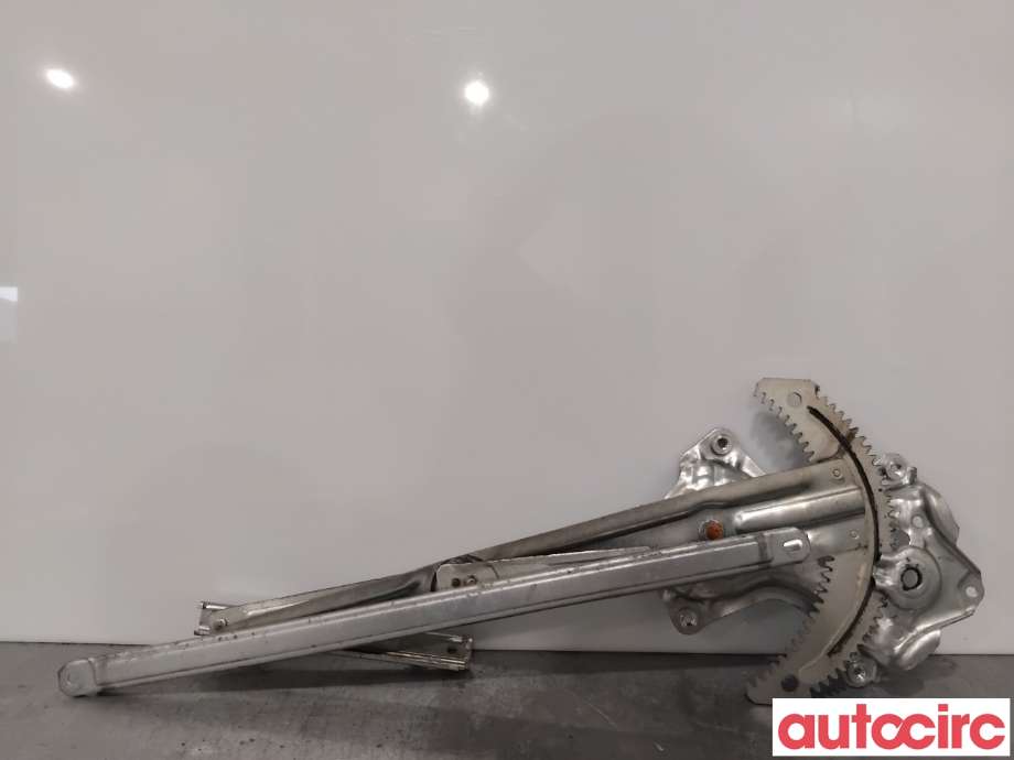 Ruteheis til Mitsubishi Outlander, 2015-->> (Type III, Fase 2)  (MITSUBISHI|5713A343)