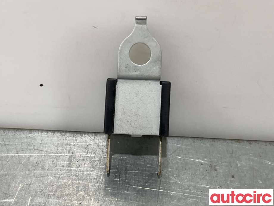 Diverse deler til Nissan Leaf 2011-2017 (Type I)  (NISSAN|2835745V00|)
