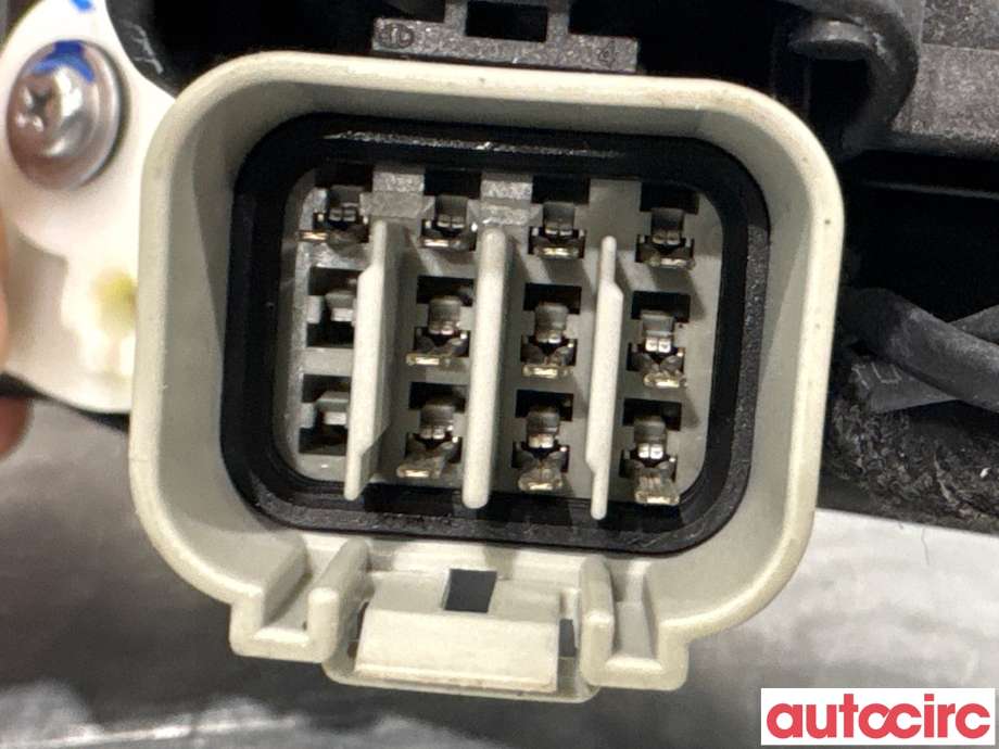 Dørhåndtak utv høyre bak til MG MG5 2022-->> (MG IM 6|11733987|)