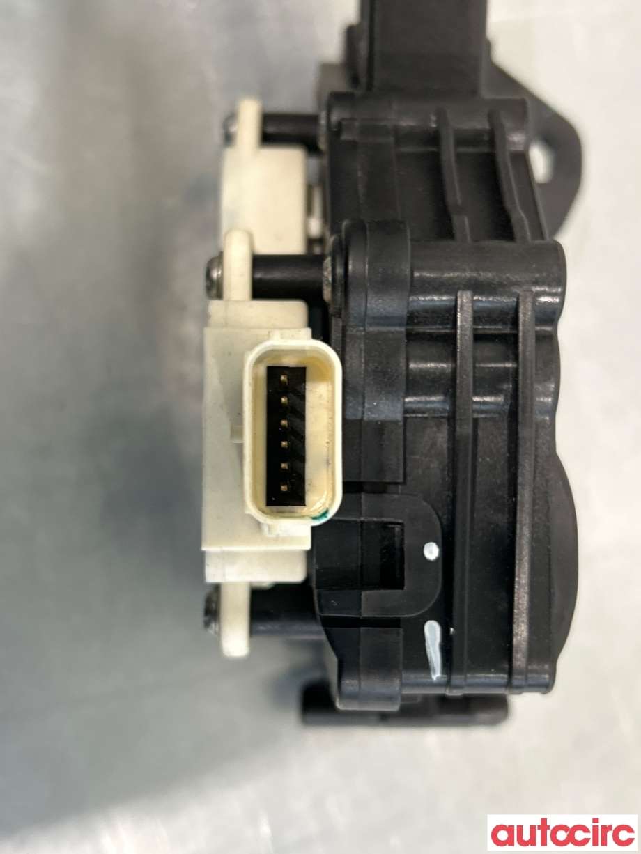 Pedal gass til Opel Mokka 2012-2016 (Type I, Fase 1)  (OPEL|42758409|96892406)
