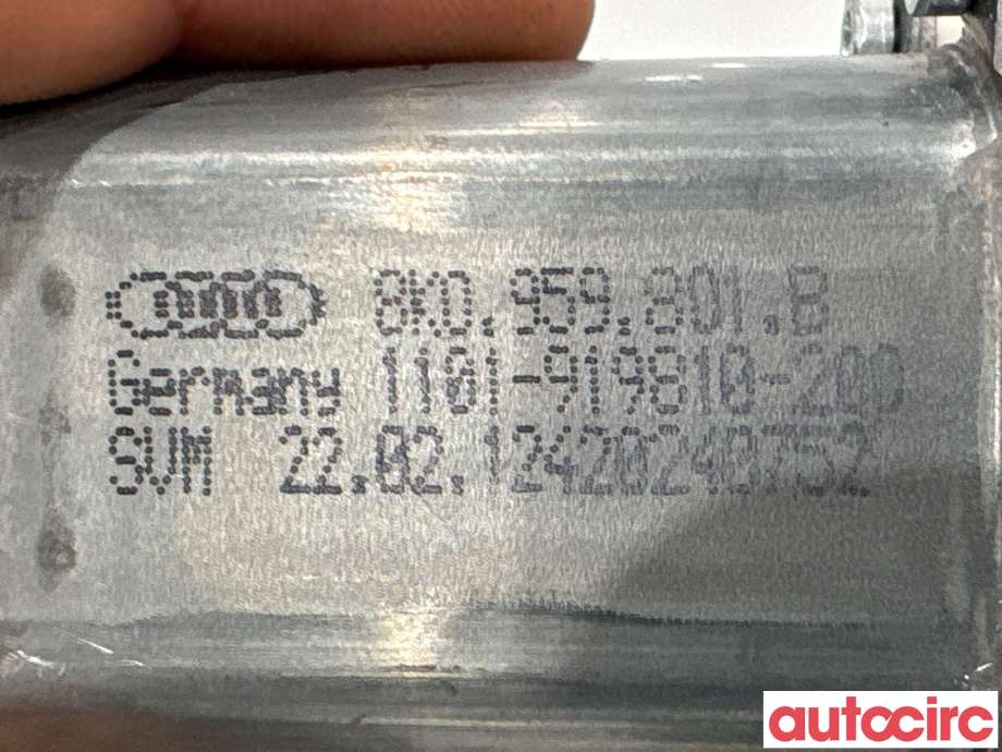 Ruteheis venstre foran til Audi Q5 2012-2017 (Type I, Fase 2)  (AUDI|8K0959801B|1101-919810-200)