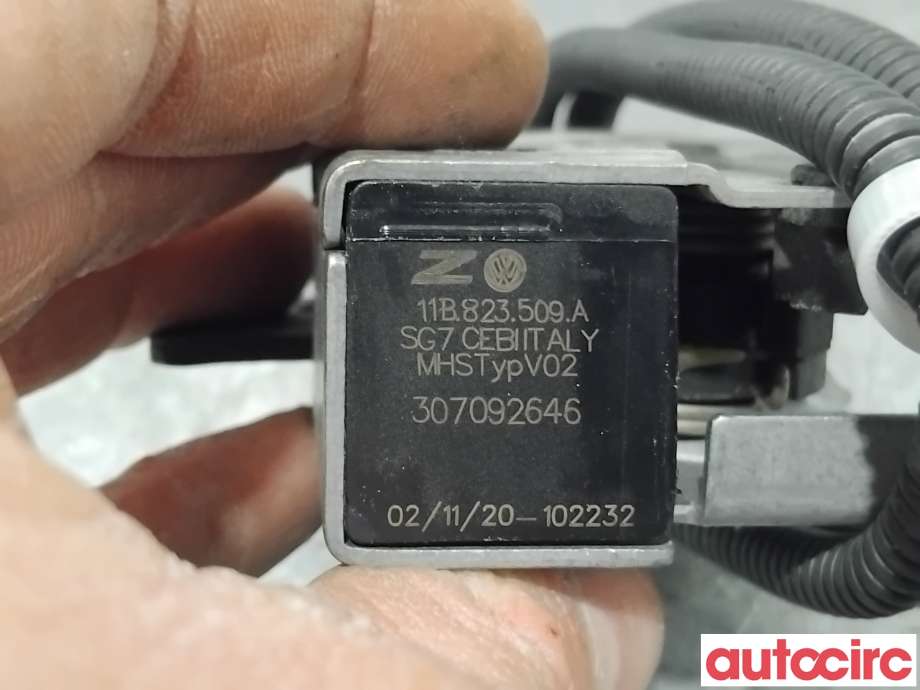 Panserlås til VW ID.4 2020-->> (VOLKSWAGEN|11B823509A|)