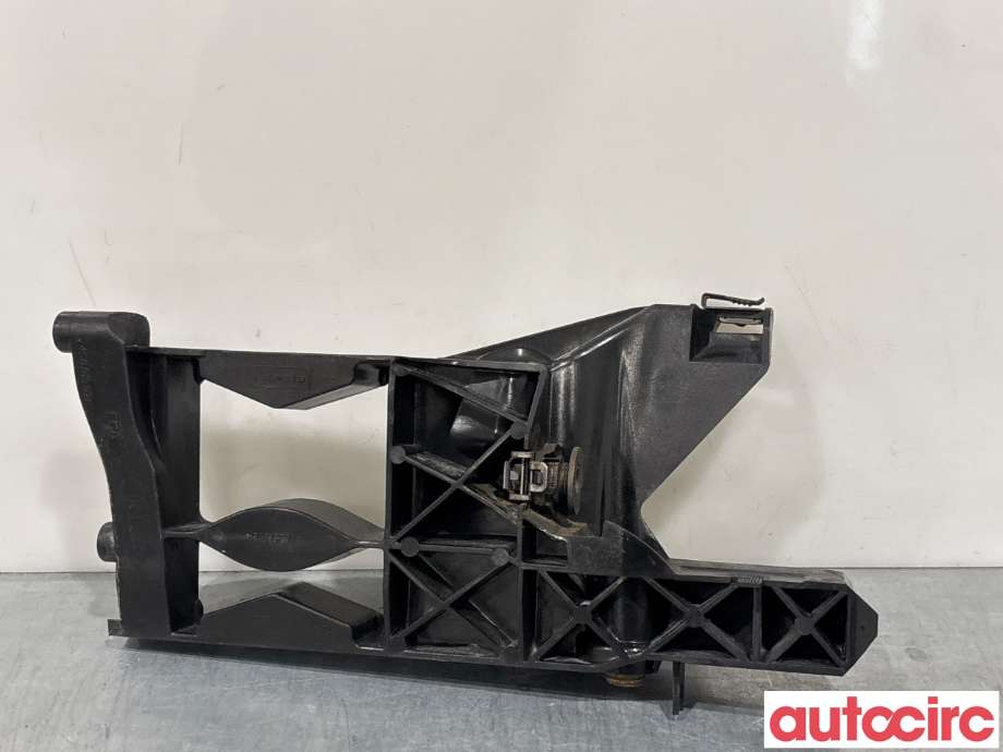 Frontlyktehus til Audi A6, 2011-2014 (Type IV, Fase 1) (C7) (C7) (AUDI|4G0805608)
