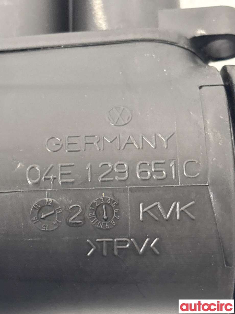 Luftslange innsug til VW e-Golf 2014-2017 (Fase 1) (VOLKSWAGEN|04E129651C|)