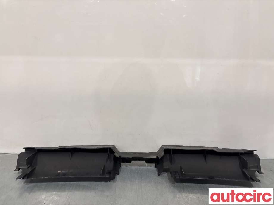 Diverse deler til VW Passat 2015-2019 (Fase 1) (B8) (B8) (VOLKSWAGEN|3G0121330B|)