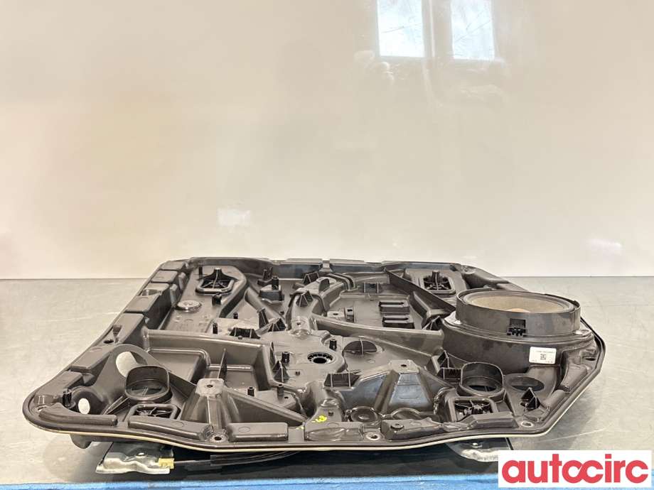 Ruteheis til Mercedes Vito 2014-->> (W447) (W447) (MERCEDES|A4477204000|)