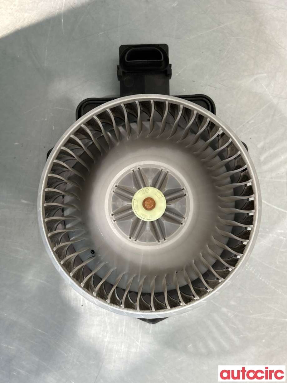 Varmeapparat motor til Suzuki SX4 S-CROSS 2013-->> (Type II)  (SUZUKI|74150-61MA0)
