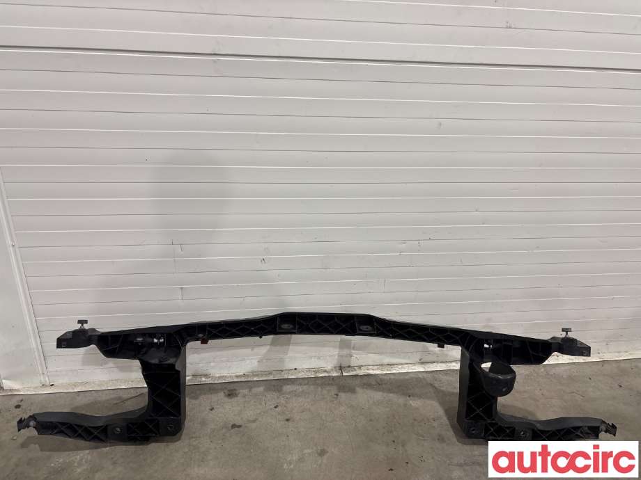 Frontplate til Mercedes Vito 2014-->> (W447) (W447) (MERCEDES|A4478801103|)