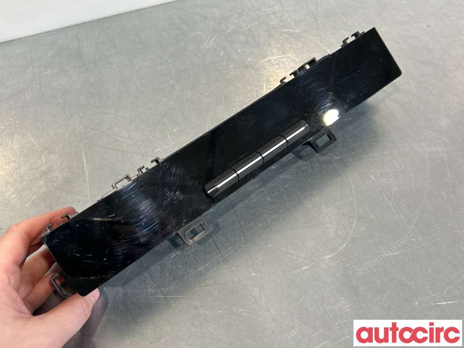 Varmeapparat betjening til Toyota bZ4X 2022-->> (TOYOTA|5590042A01)